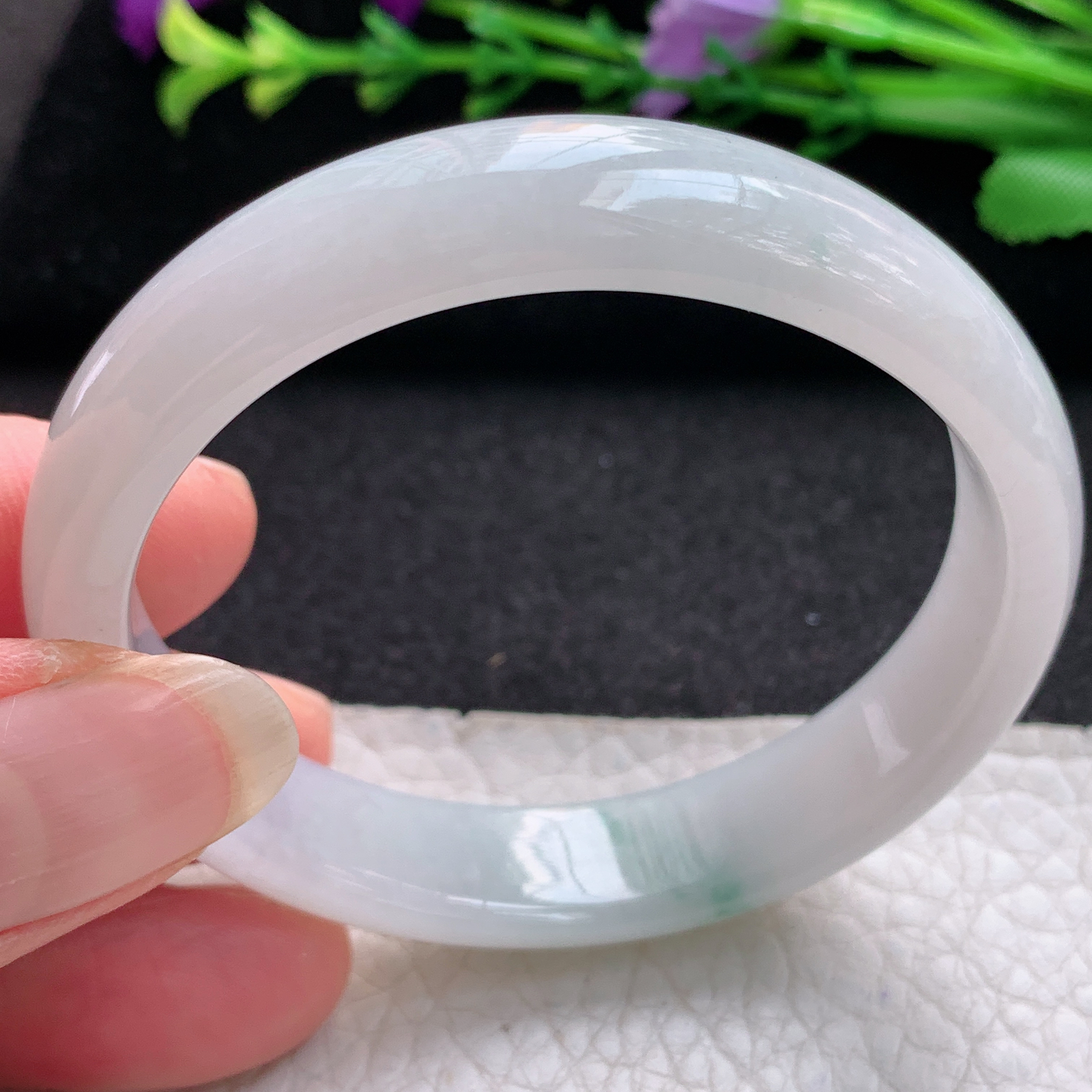 zjf实拍54*49*11.5*6贵妃镯 缅甸翡翠A货玉手镯精美飘花秀气蛋形玉手镯