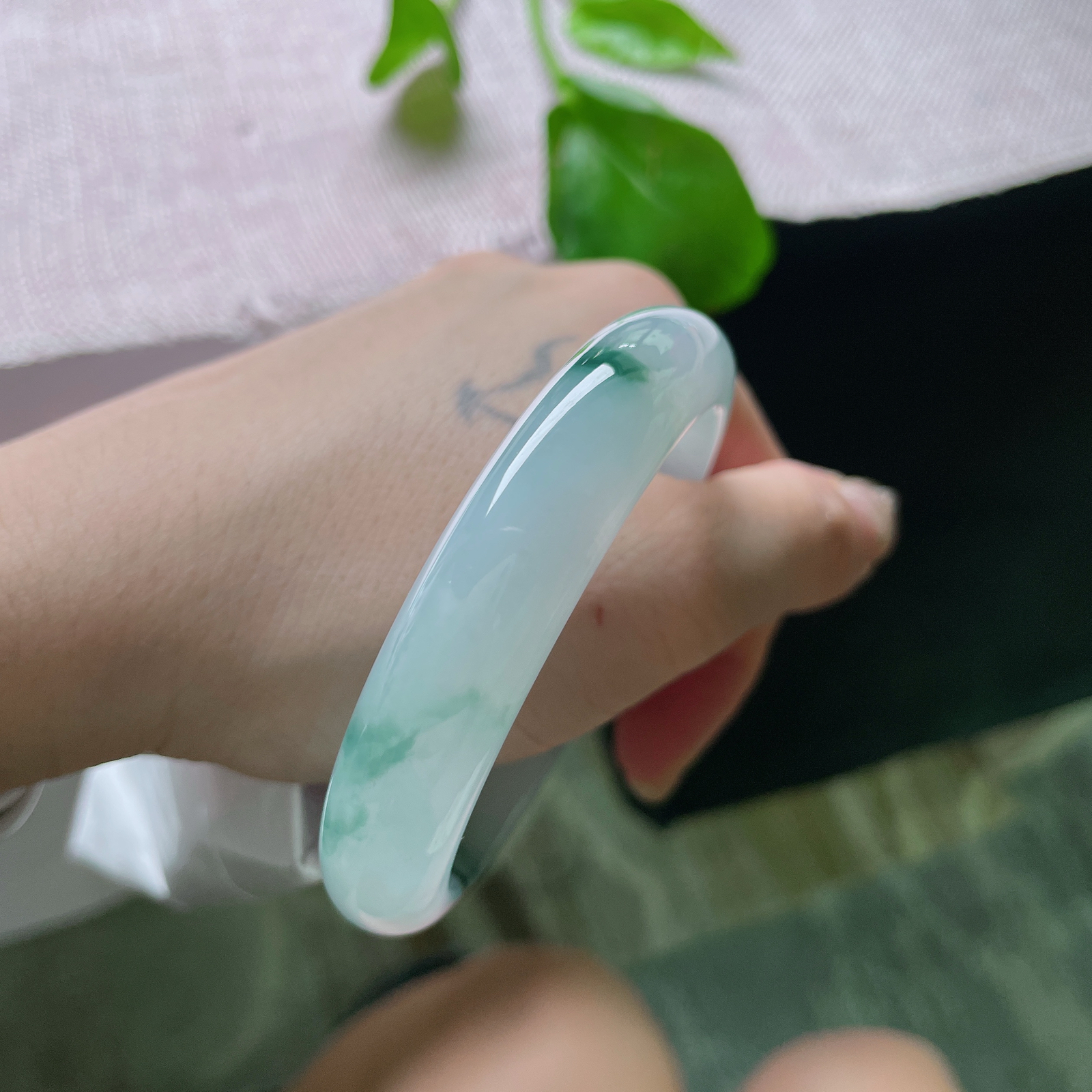 55/12.4/7.6，冰飘花正圈，种老，冰冰透透，西塞山前白鹭飞，桃花流水鳜鱼肥。完美，