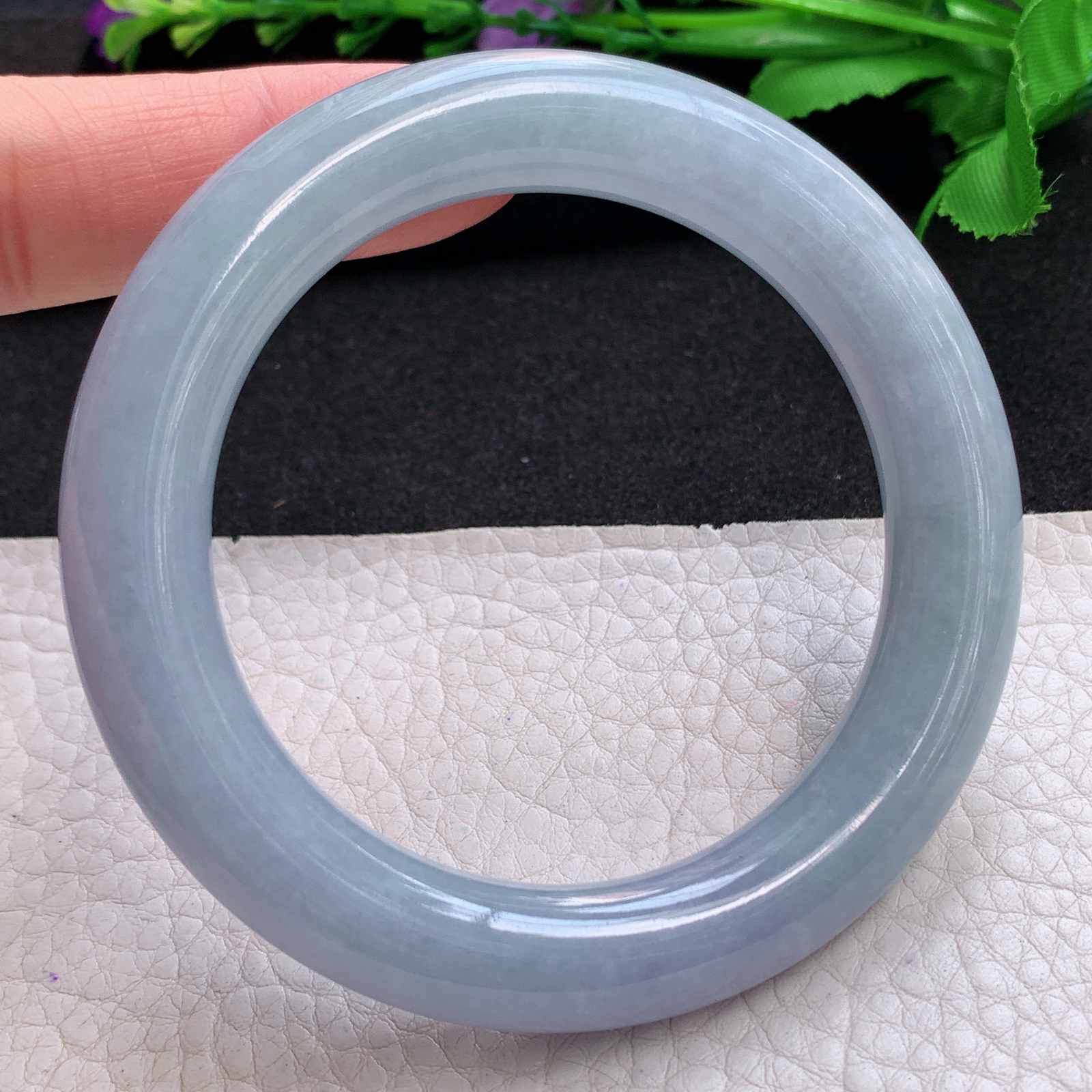 z实拍55*11.2美人镯 缅甸翡翠A货玉手镯精美紫罗兰圆条玉手镯