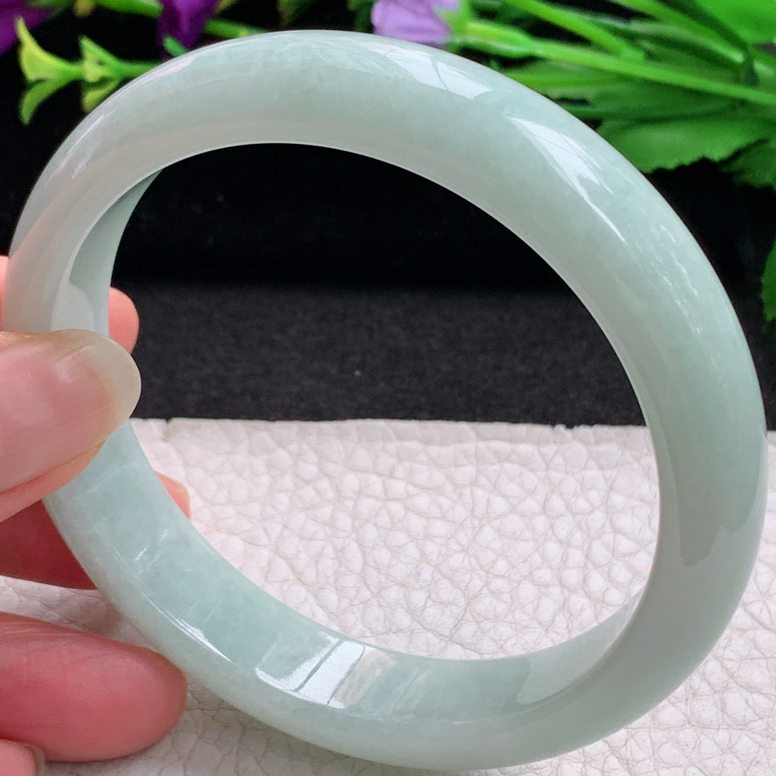 xx大圈口62*13.8*7.6平安镯 缅甸翡翠A货玉手镯精美浅绿正圈玉手环