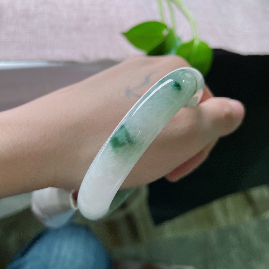 57/12/8.5飘花正圈，无纹裂