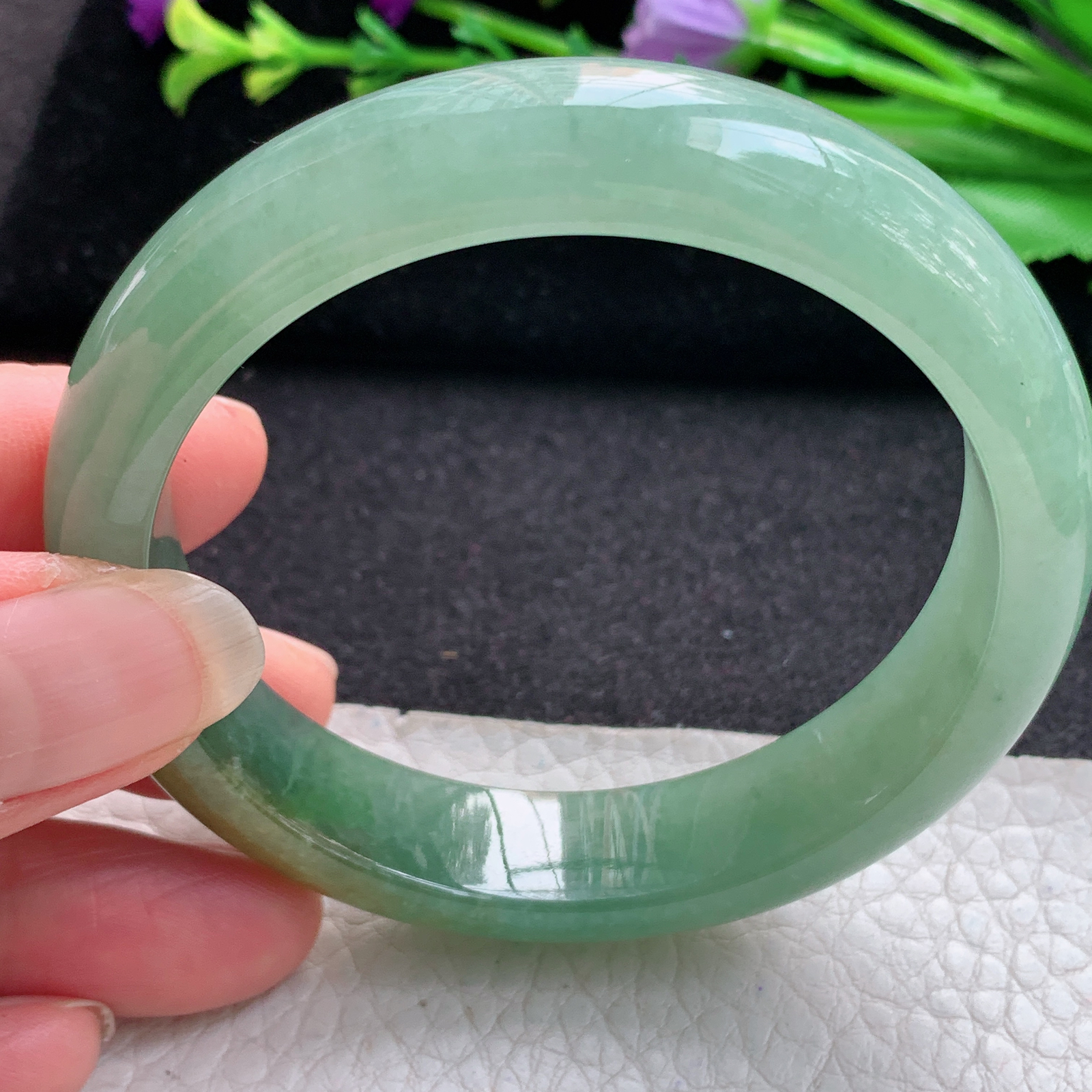 zjf实拍56*13*7.8平安镯 缅甸翡翠A货玉手镯精美黄加绿正圈玉手镯