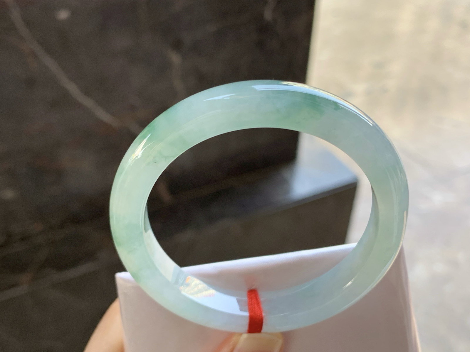 51-10-7.8

飘花手镯^_^清新细腻