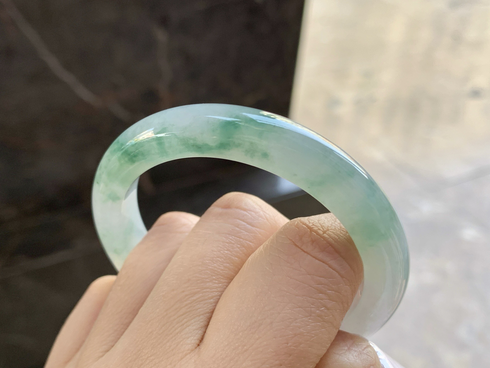 51-10-7.8

飘花手镯^_^清新细腻