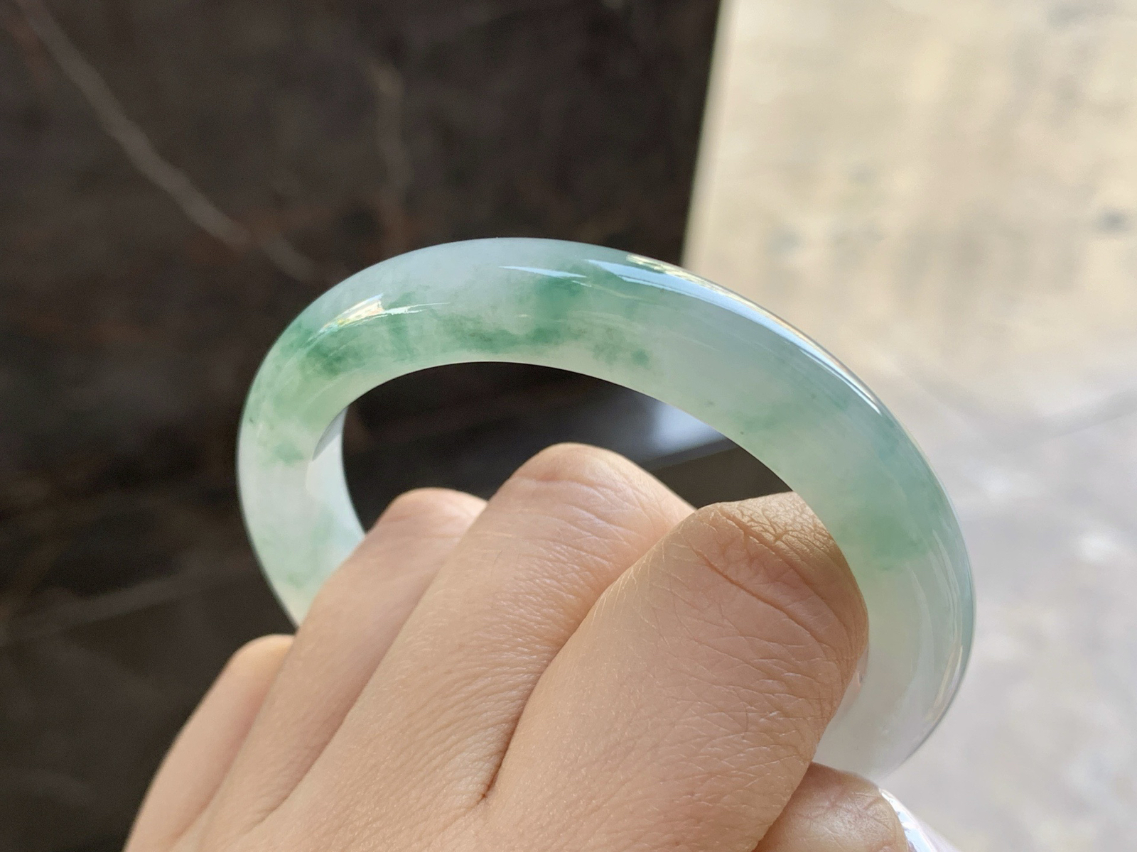 51-10-7.8

飘花手镯^_^清新细腻