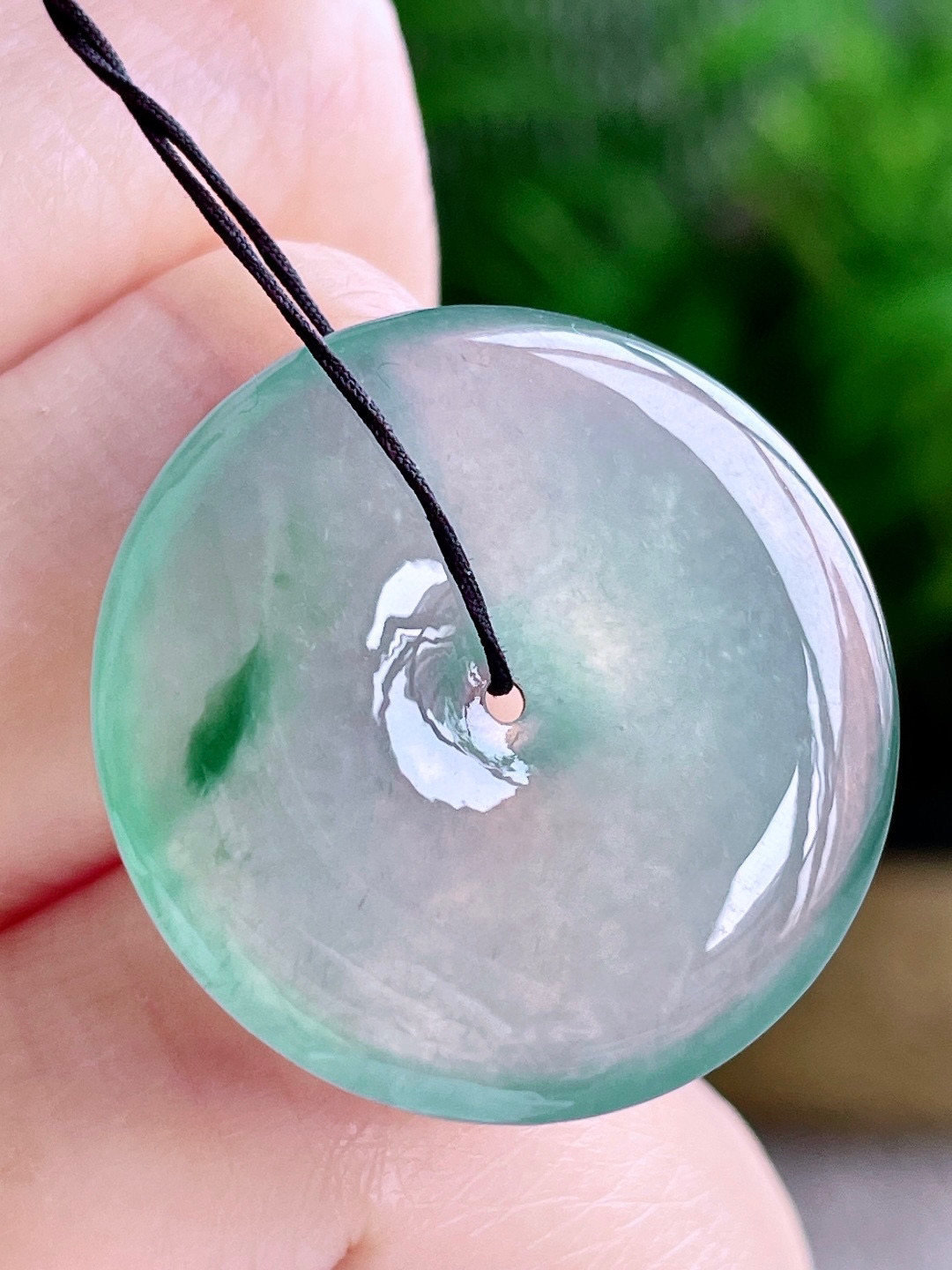 冰飘花平安扣吊坠
27.7-5.6