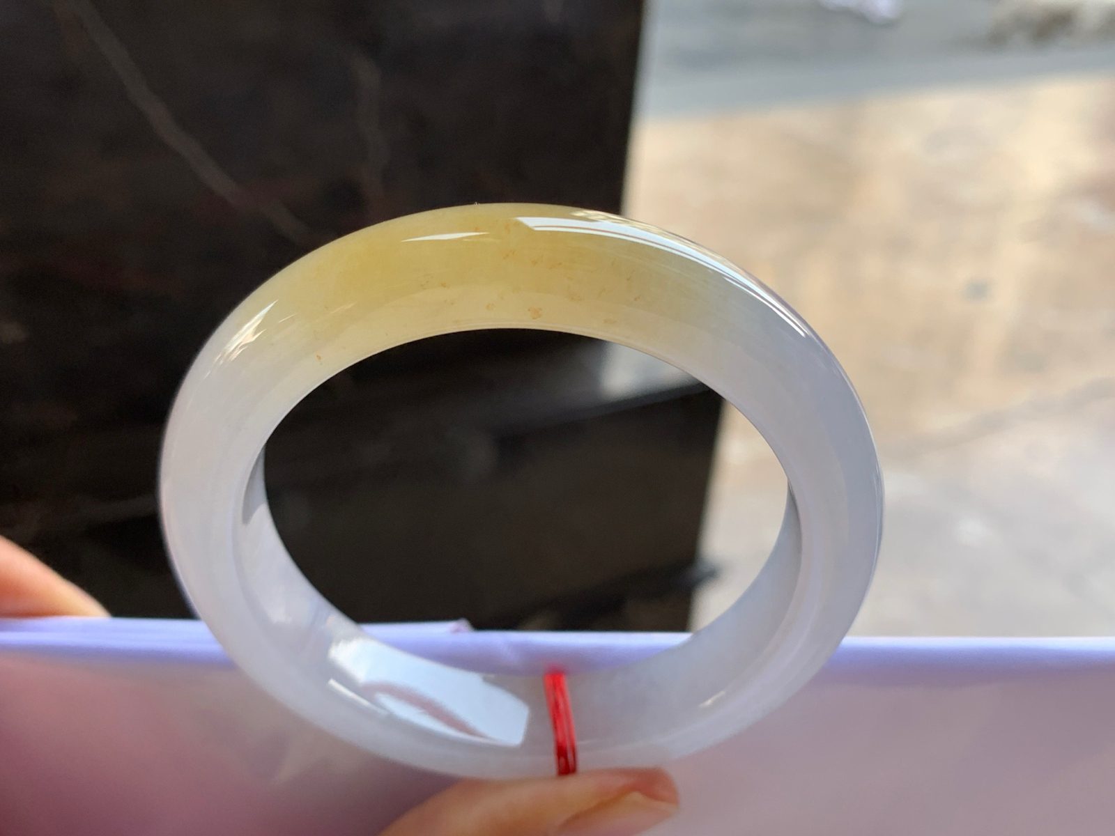 55-12-9

冰黄手镯^_^种水好