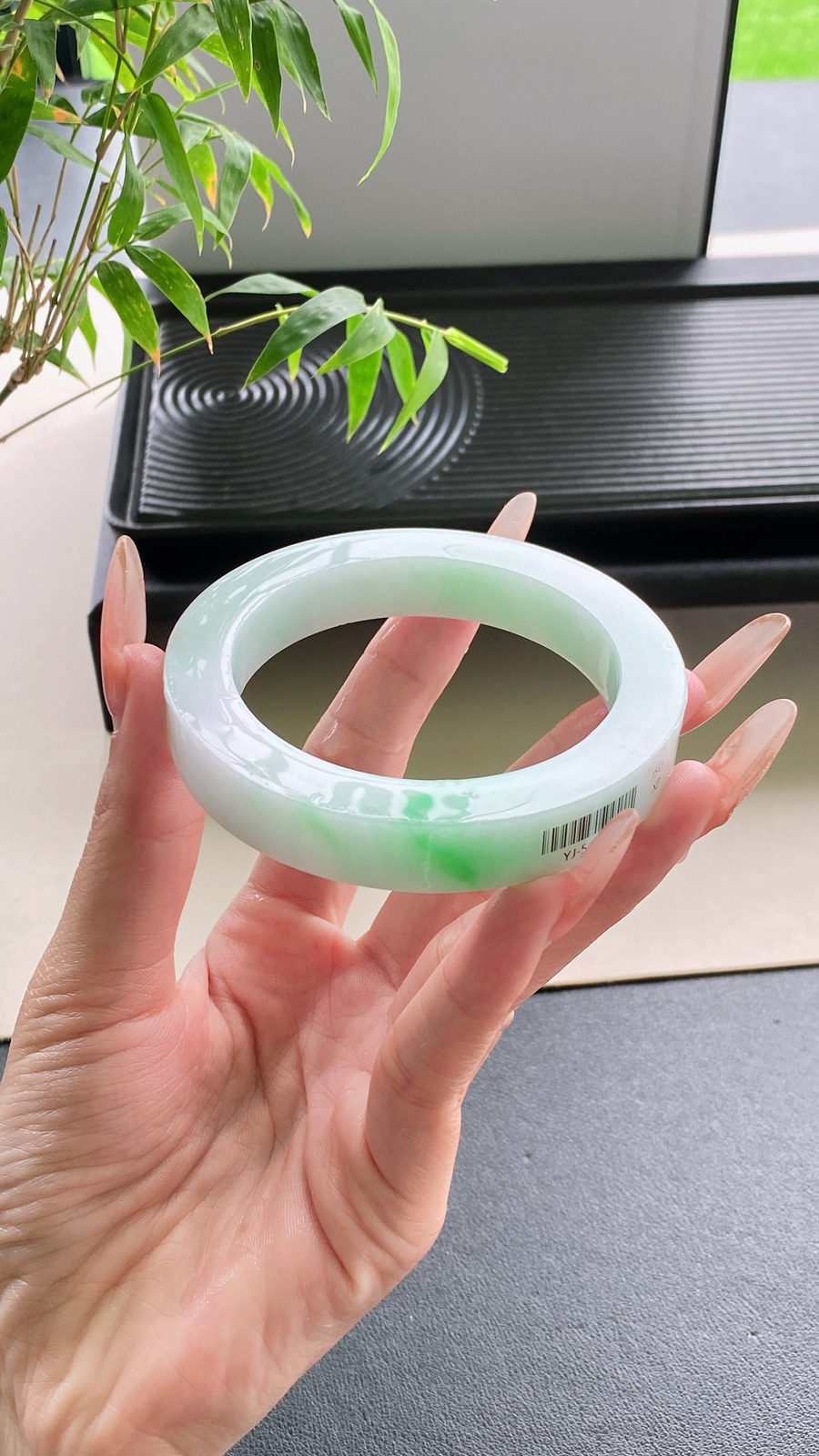 【飘甜阳绿手镯胚】