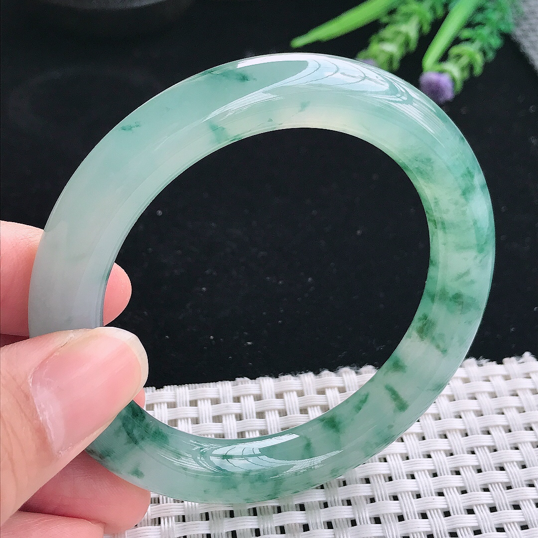 实拍A货翡翠56/10.8/10.6老坑冰胶果冻冰飘花圆条手镯玉镯手环珍藏佳品