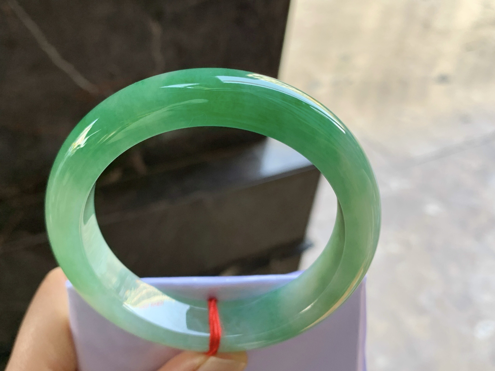 55-12.9-8.6

绿色手镯^_^鲜艳