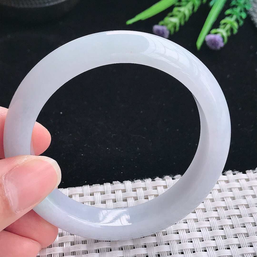 实拍A货翡翠57/12.8/8.8老坑秀气温润浅紫色手镯玉镯手环