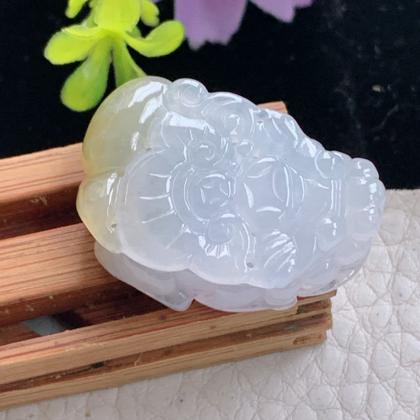 xo实拍29*20*9.8缅甸翡翠a货冰双彩招财貔貅 皮休玉挂件 玉坠