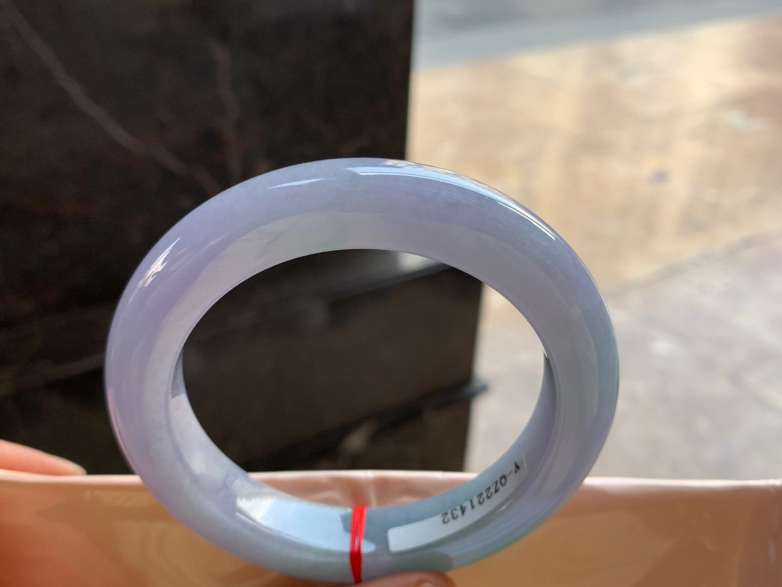 60-12.2-11

春带彩手镯^_^大圈 玉质温润