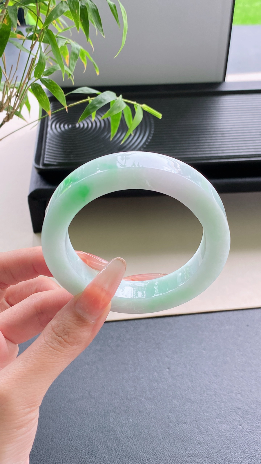 【飘甜阳绿手镯胚】