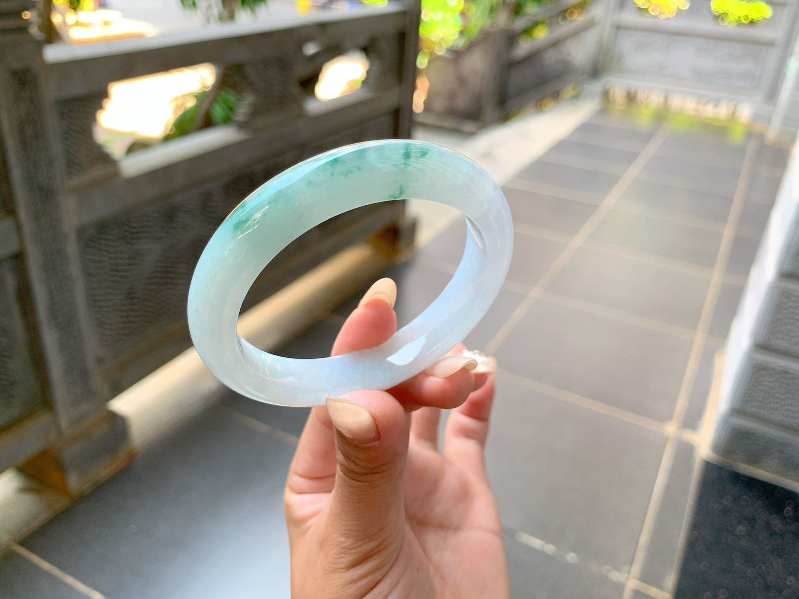 ｜56圈口
冰飘蓝花，花色灵动飘逸，清新脱俗，端庄优雅，