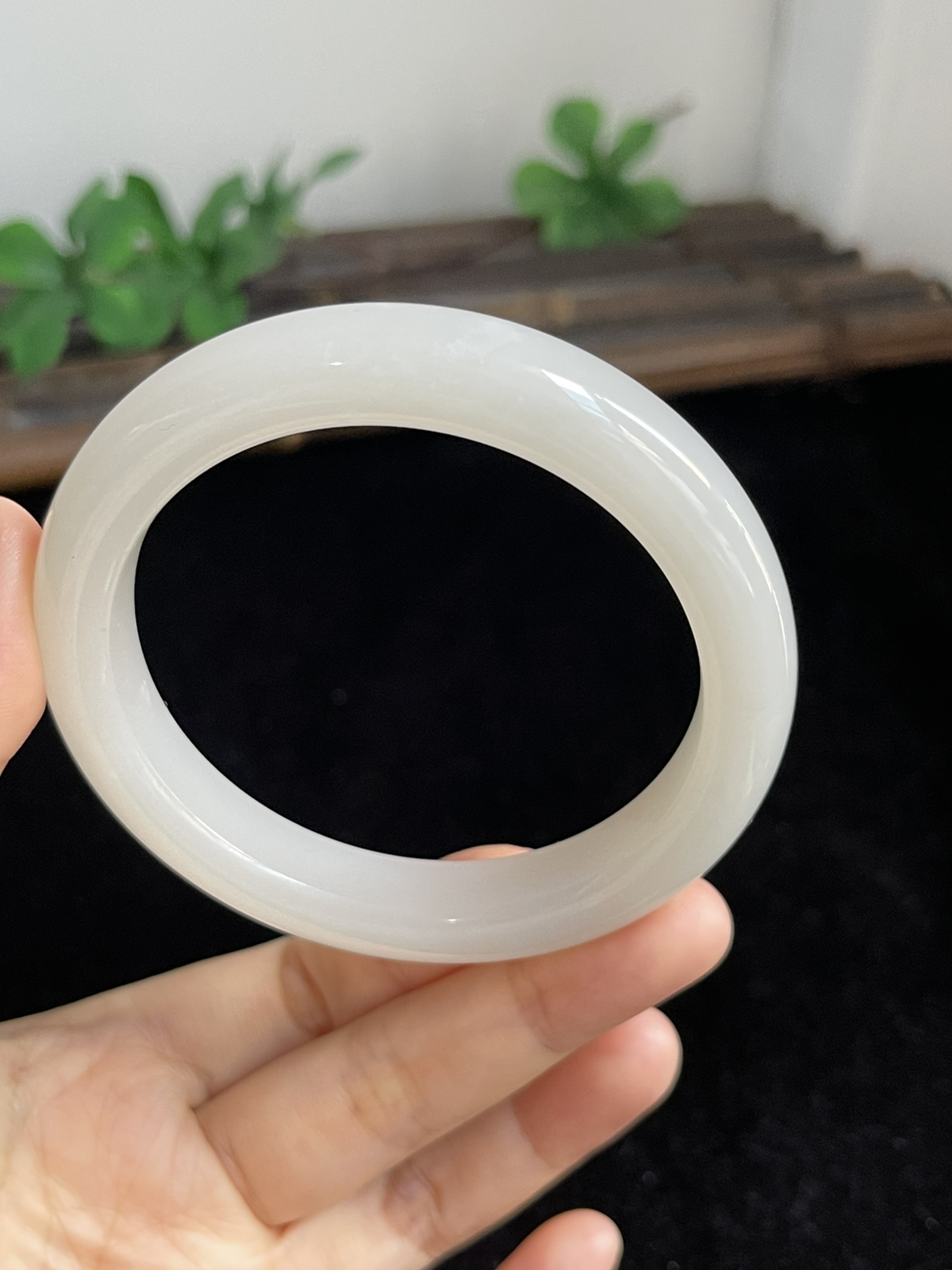 正圈58圈口，和田玉手镯