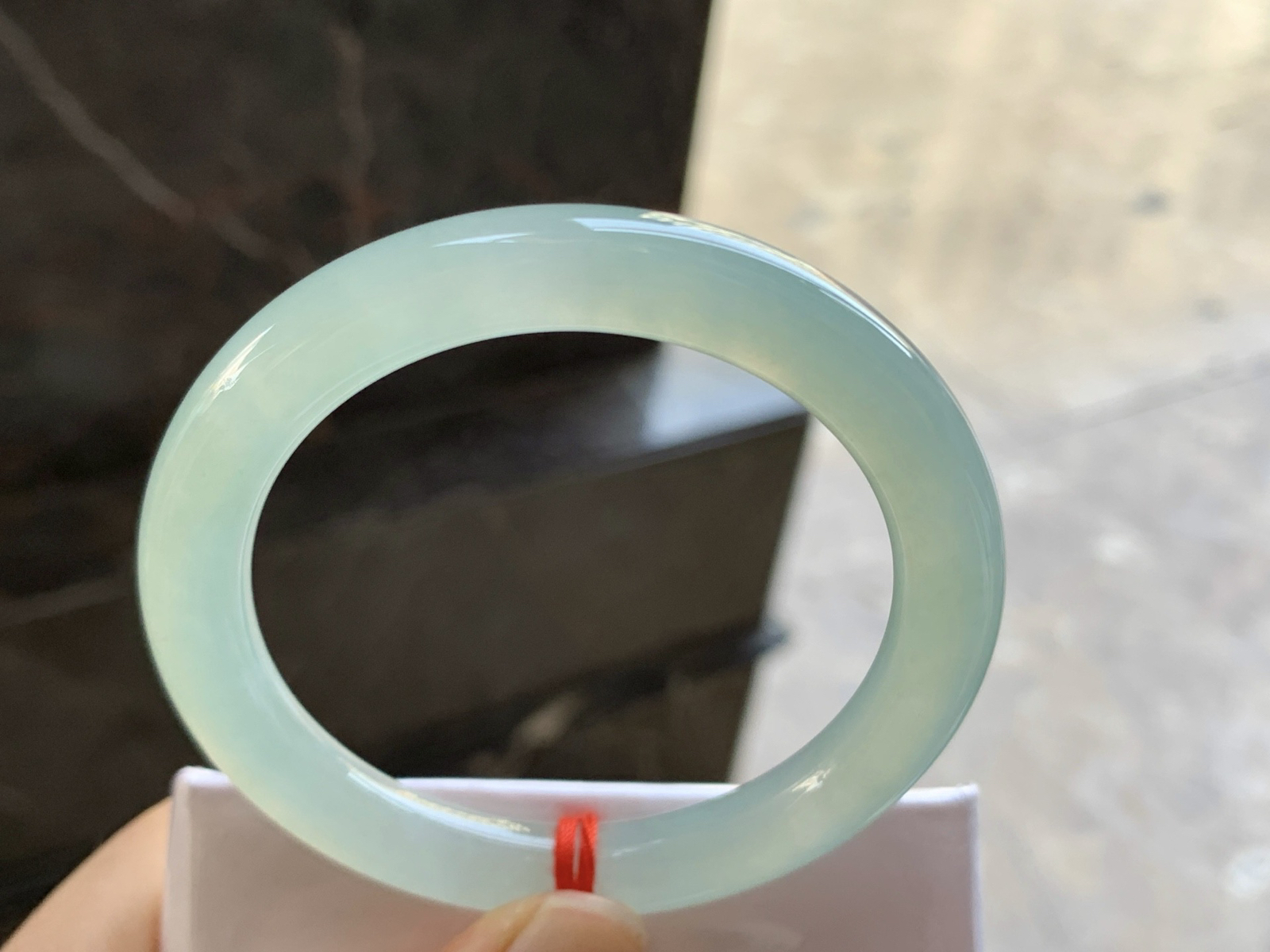 51.5-8.7

冰晴圆条手镯^_^透亮 清新