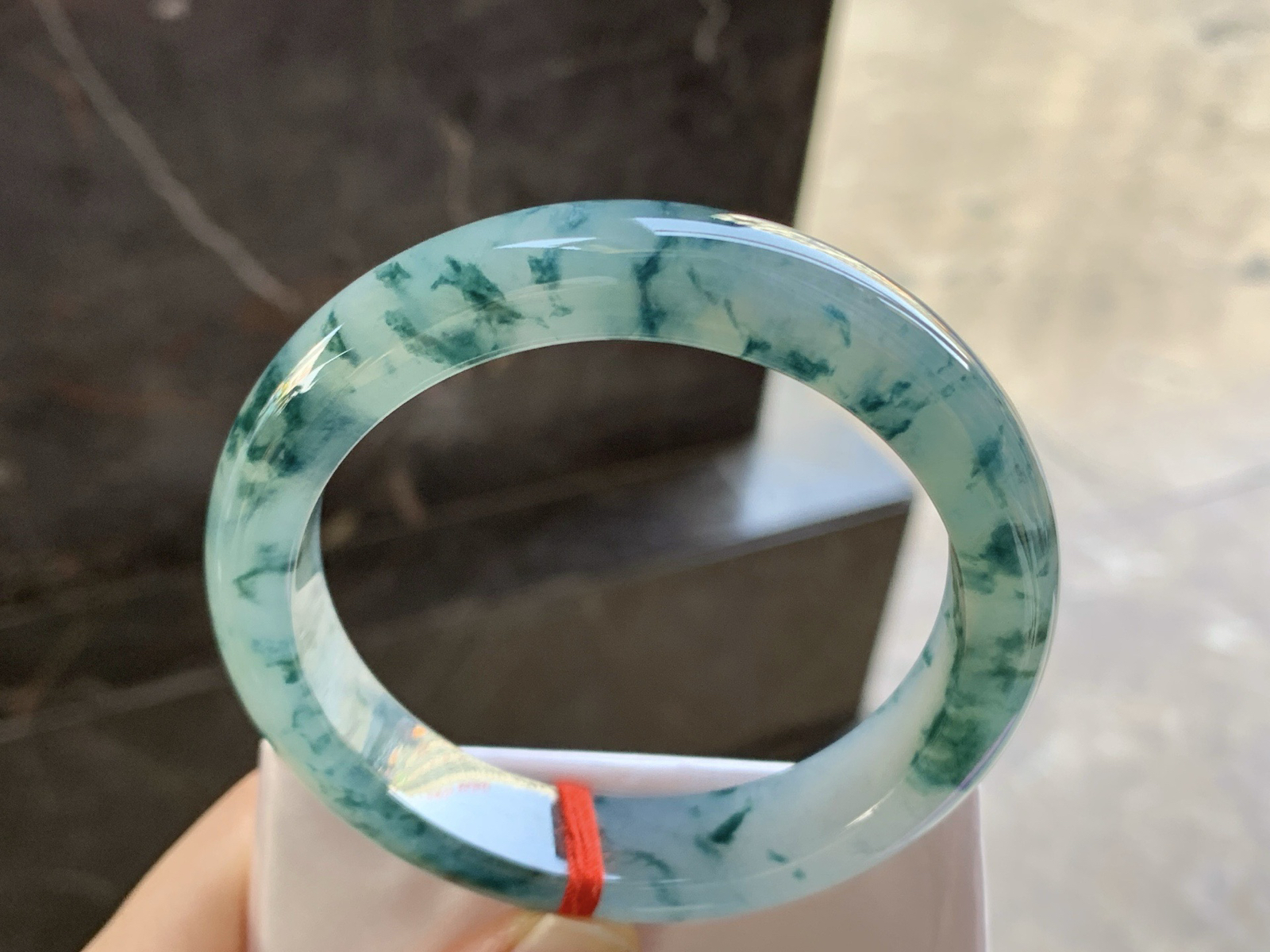 57.5-13.2-8.8

蓝花手镯^_^飘花灵韵