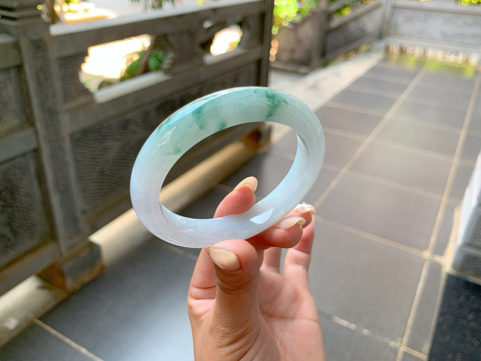 ｜56圈口
冰飘蓝花，花色灵动飘逸，清新脱俗，端庄优雅，