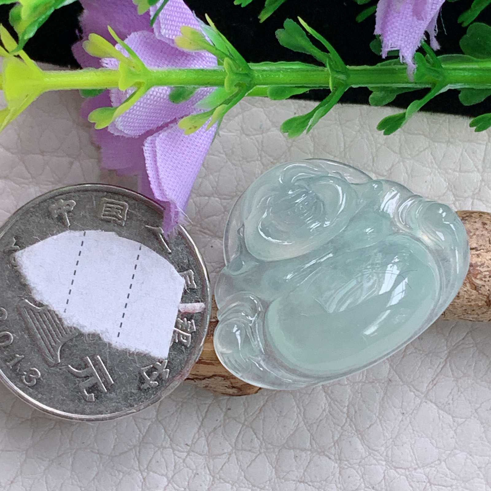 xo实拍23.8*29*6.6缅甸翡翠a货冰晴起光佛公 弥勒佛玉挂件 玉坠