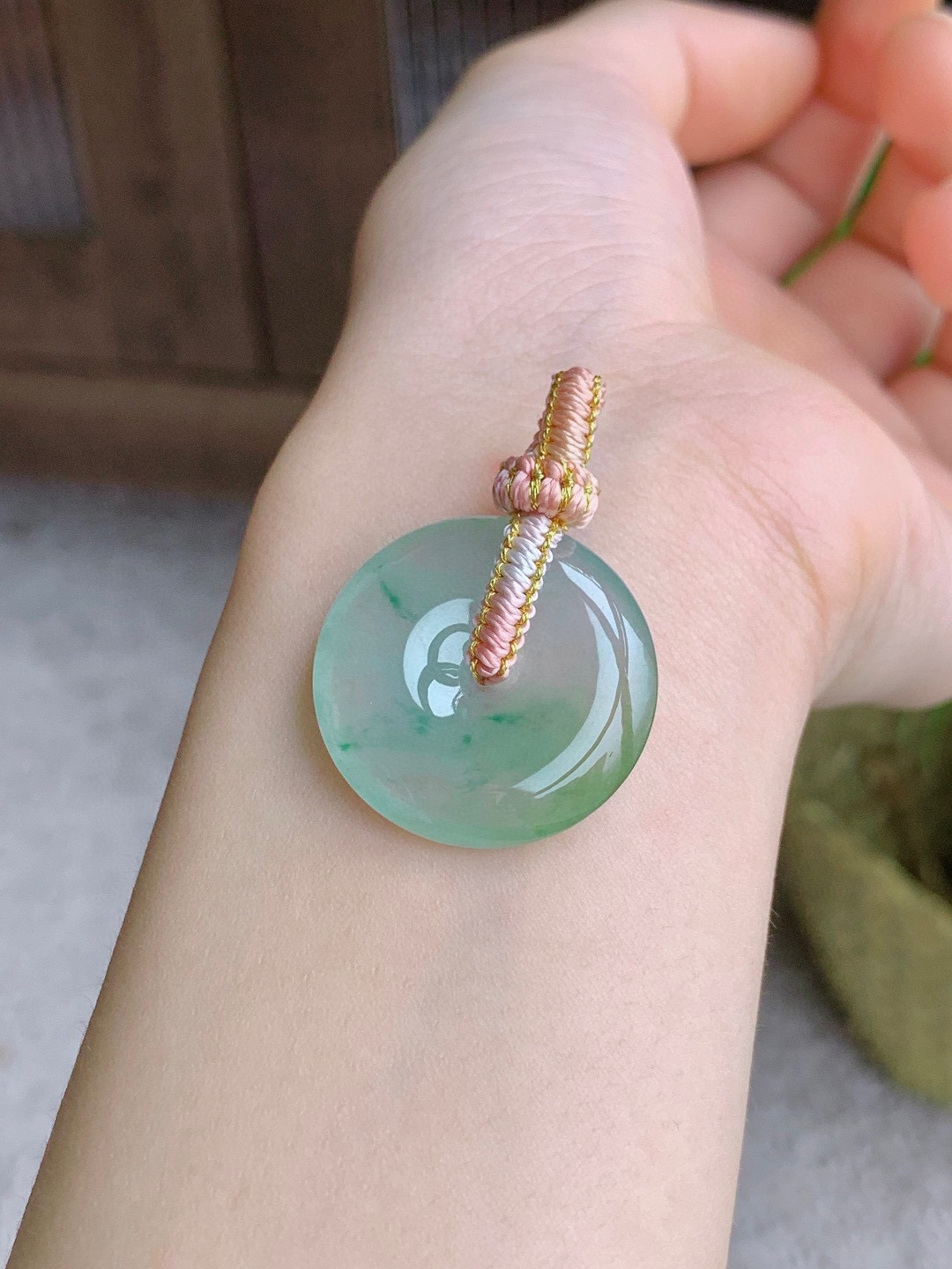 冰飘花平安扣吊坠  

【尺寸】24.6-5