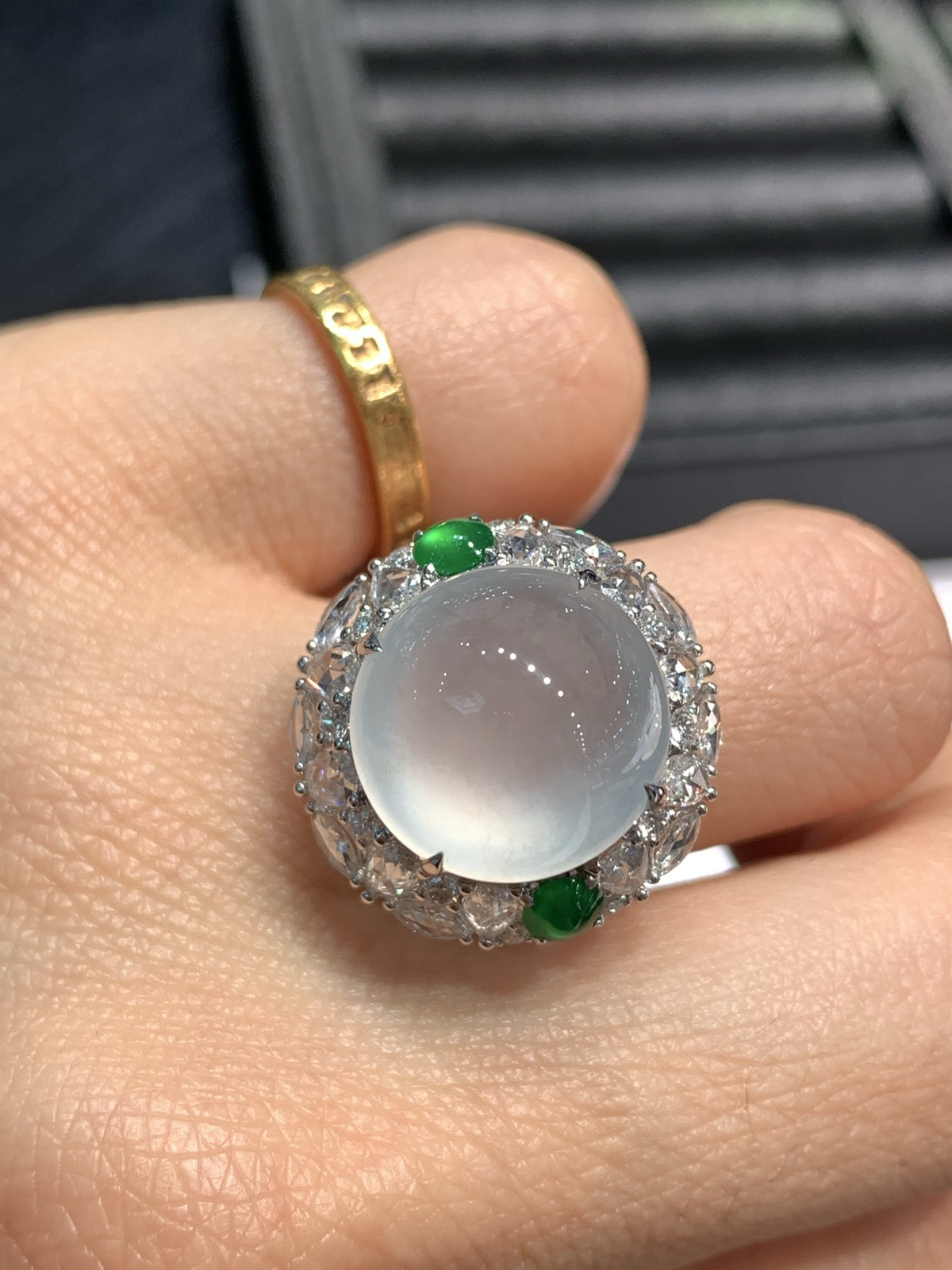 冰种大戒指，上手超美~