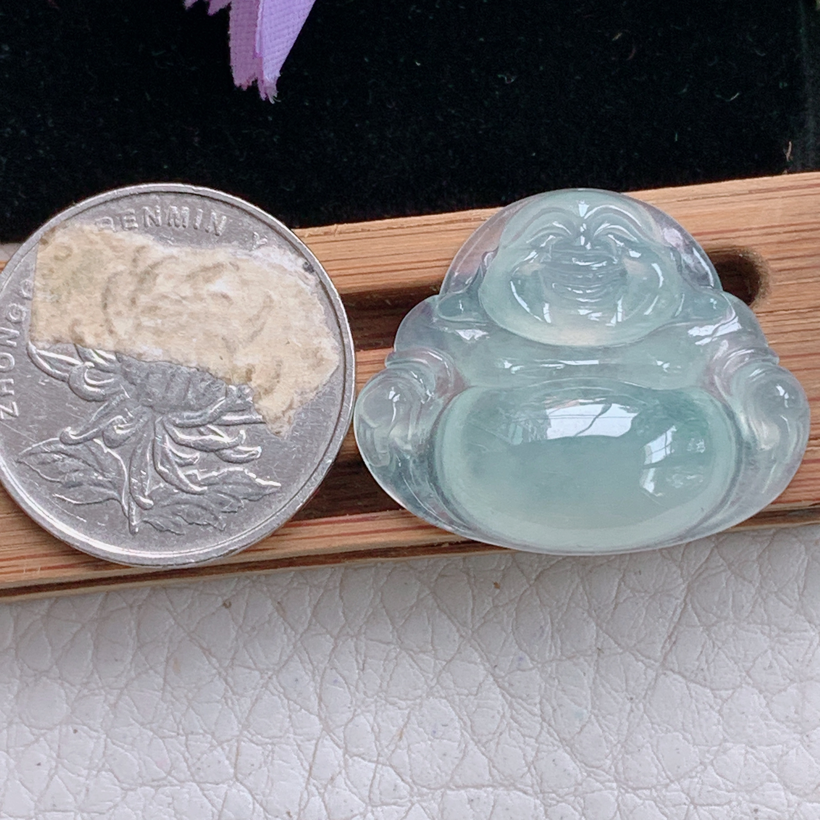 xo实拍23.8*29*6.6缅甸翡翠a货冰晴起光佛公 弥勒佛玉挂件 玉坠