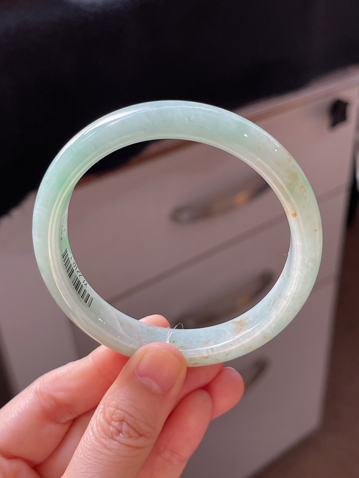 正圈59.3圈口，翡翠糯化种浅绿色手镯