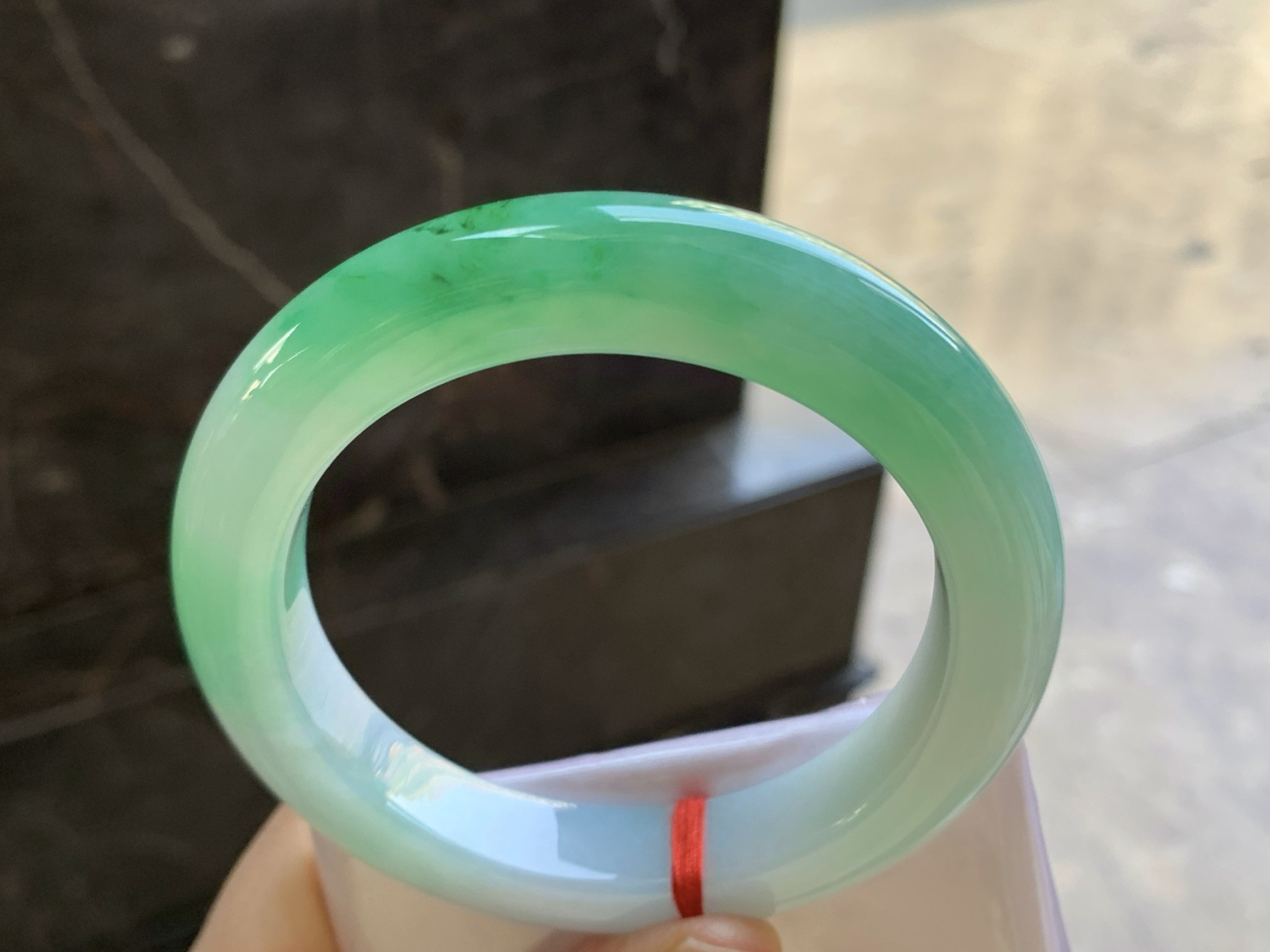 59-12.2-10.8

阳绿色手镯^_^色阳