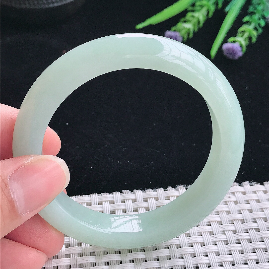 实拍A货翡翠54.5/11.6/9老坑秀气冰润冰晴绿手镯玉镯手环