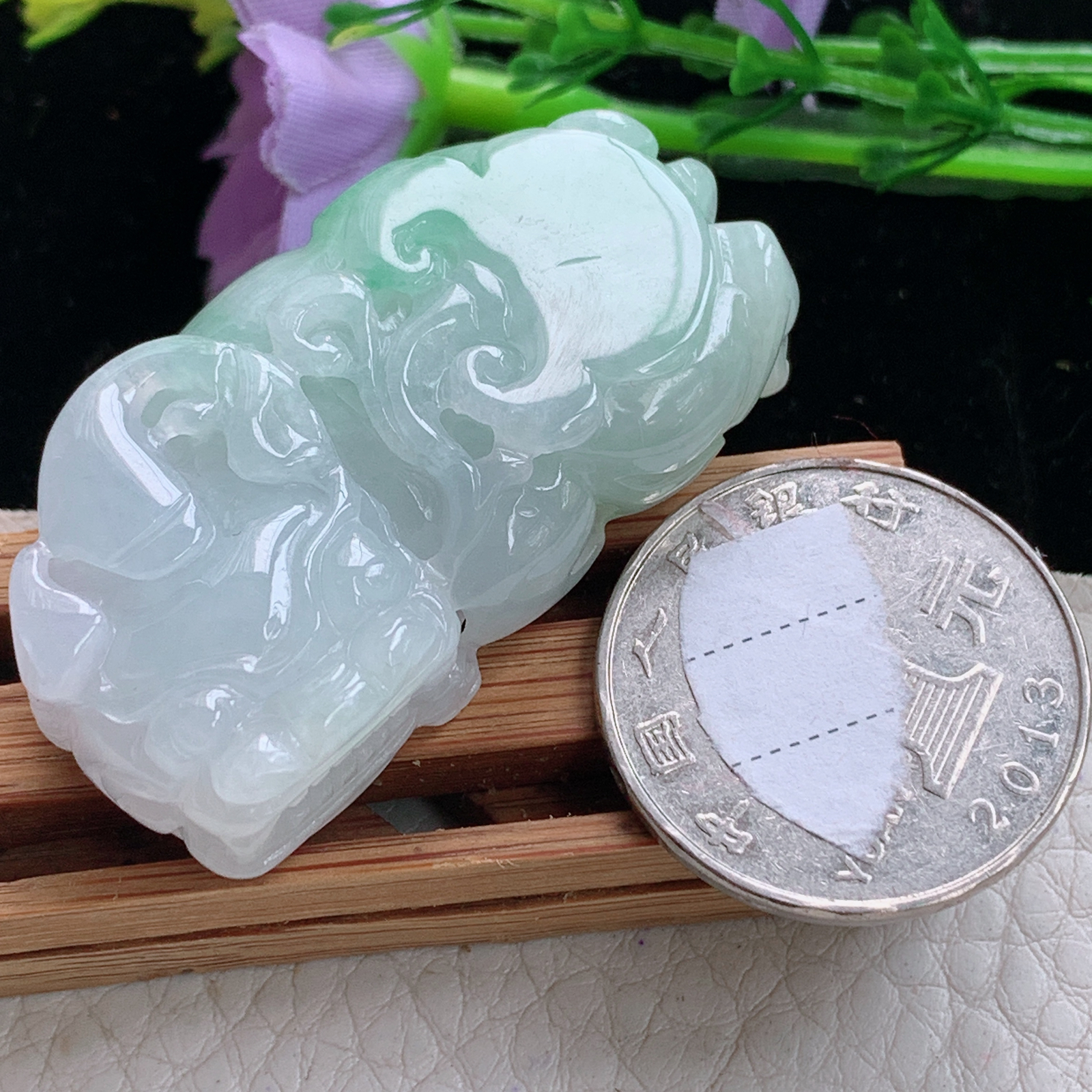 xo实拍44.8*23.5*12.2缅甸翡翠a货冰飘绿霸王貔貅 玉皮休挂件 玉坠