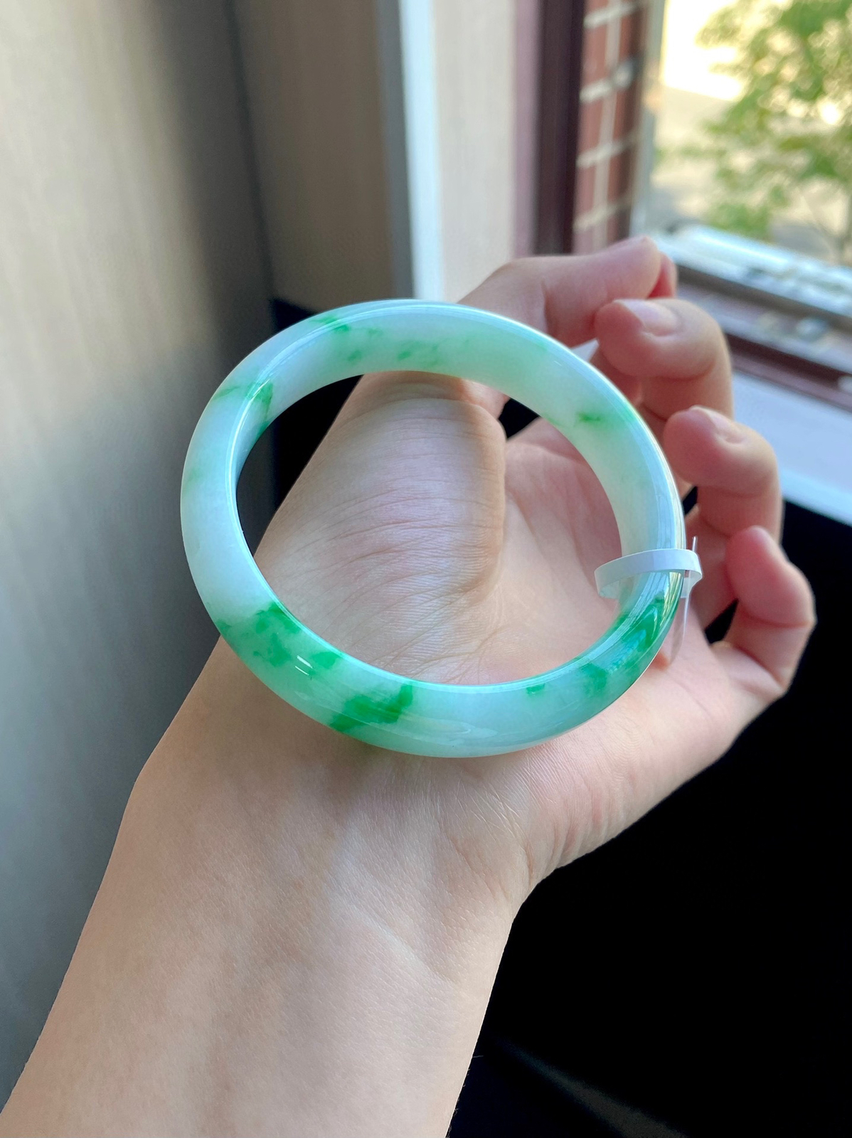 阳绿白底青正圈成品（ 细纹不显不扣）

⭕️57.5-12.8-7.4