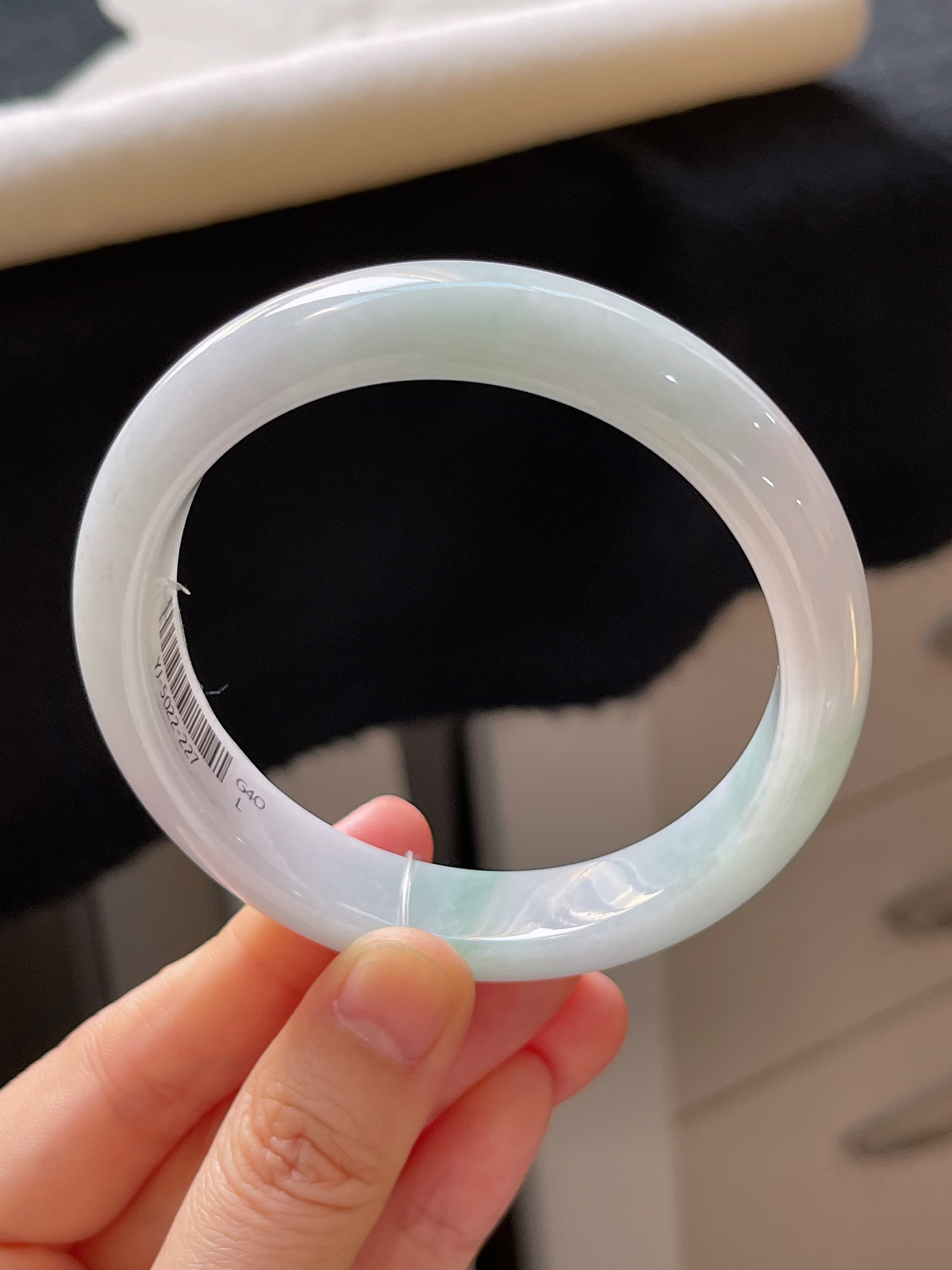 正圈59圈口，翡翠糯化种飘绿手镯