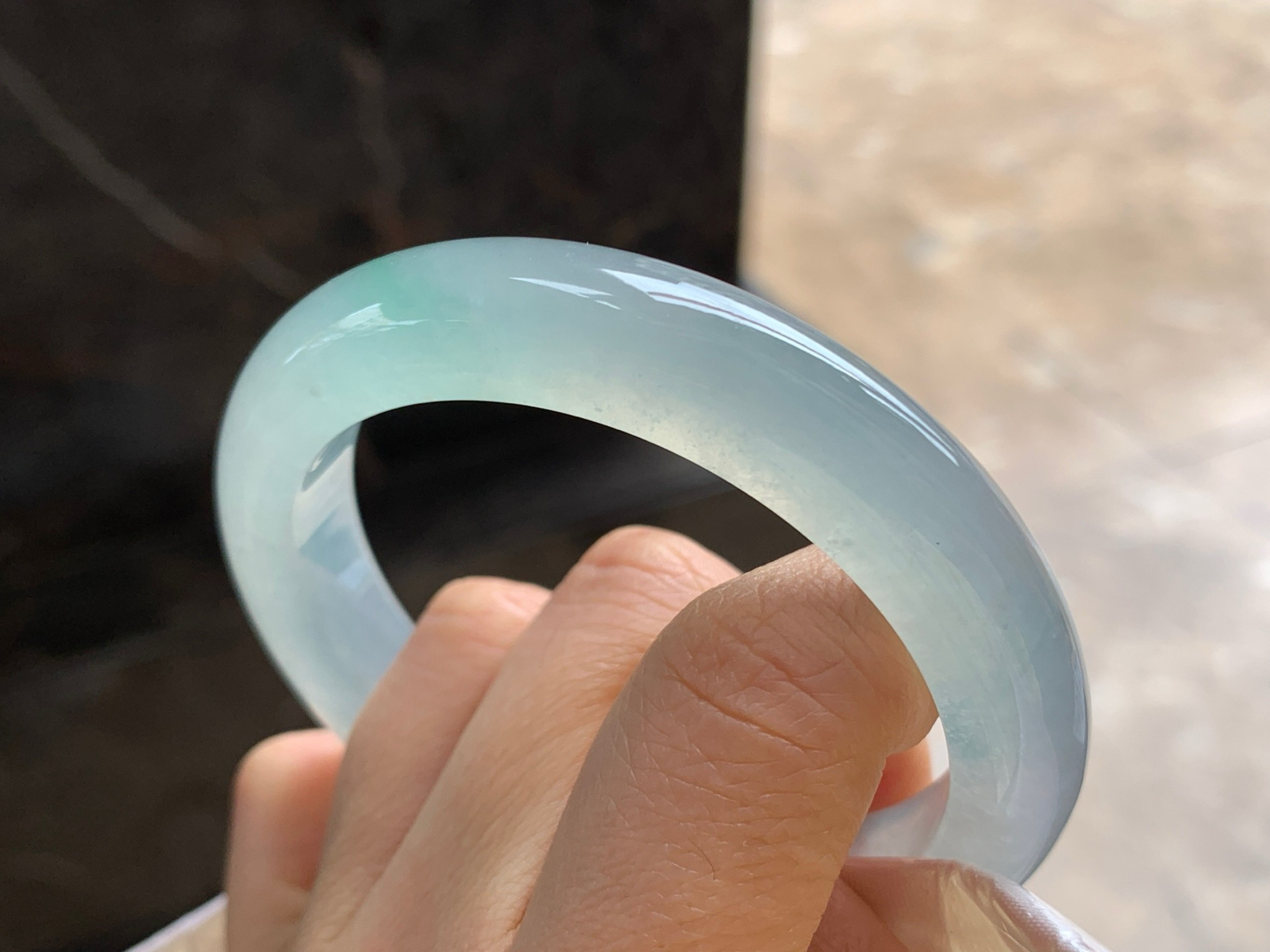 56-11.8-9

冰晴手镯^_^透亮