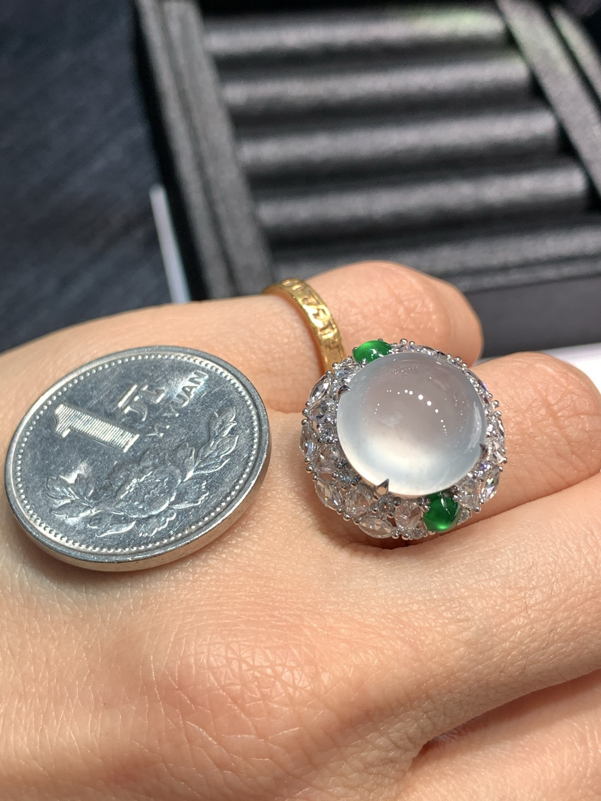 冰种大戒指，上手超美~