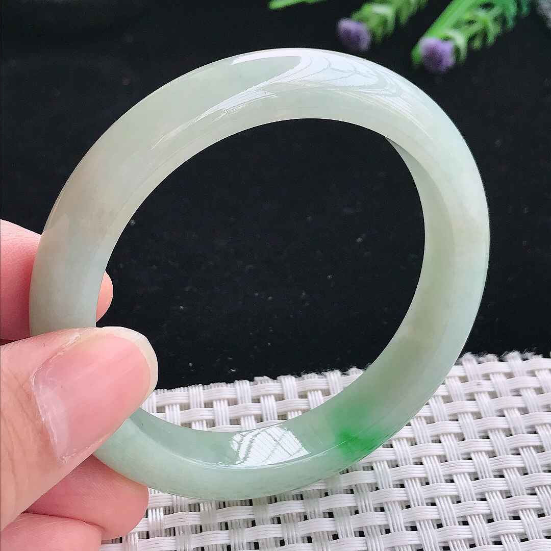 实拍A货翡翠55/11.2/8.2老坑冰润飘阳绿手镯玉镯手环
