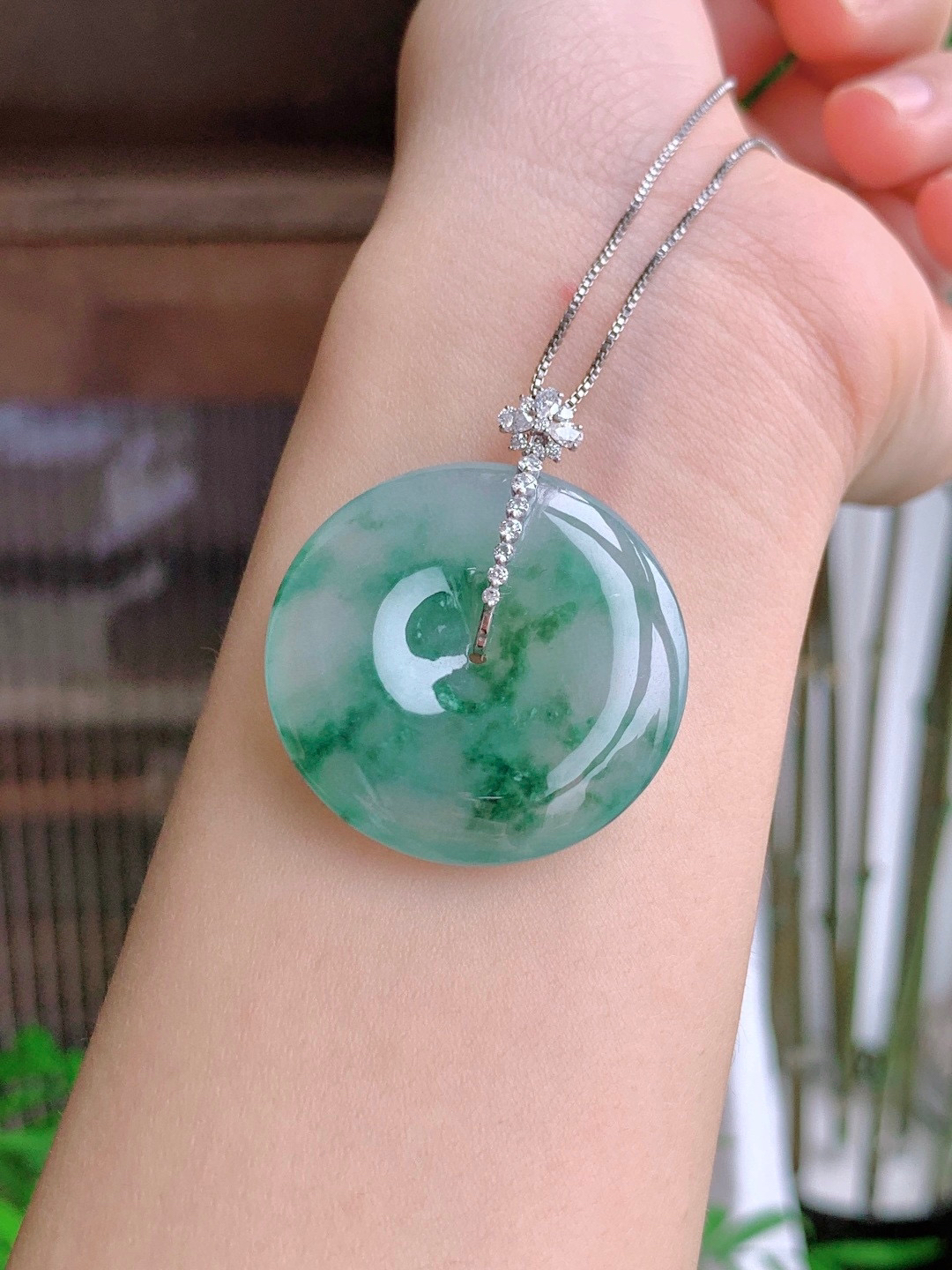 冰飘花大平安扣吊坠  
【整体】38
【裸石】32-6.1