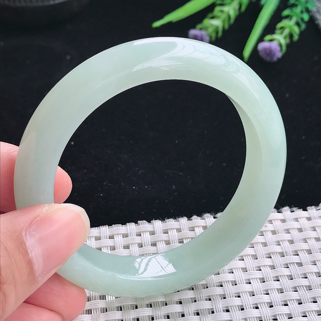 实拍A货翡翠54.5/11.6/9老坑秀气冰润冰晴绿手镯玉镯手环