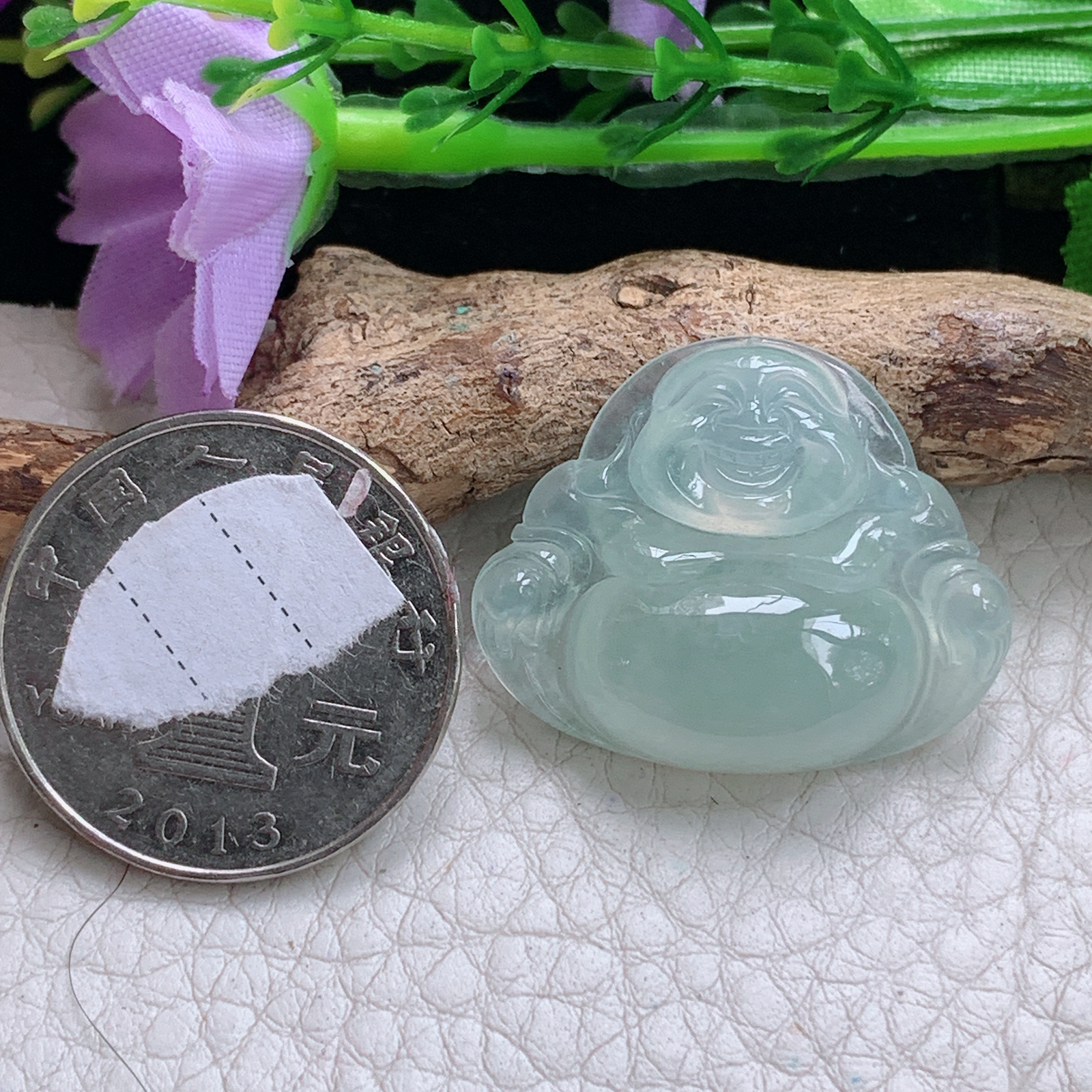 xo实拍23.8*29*6.6缅甸翡翠a货冰晴起光佛公 弥勒佛玉挂件 玉坠