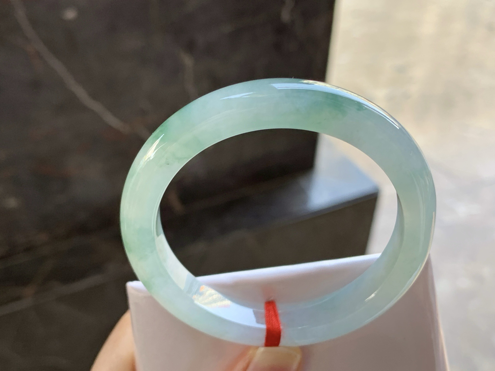 51-10-7.8

飘花手镯^_^清新细腻