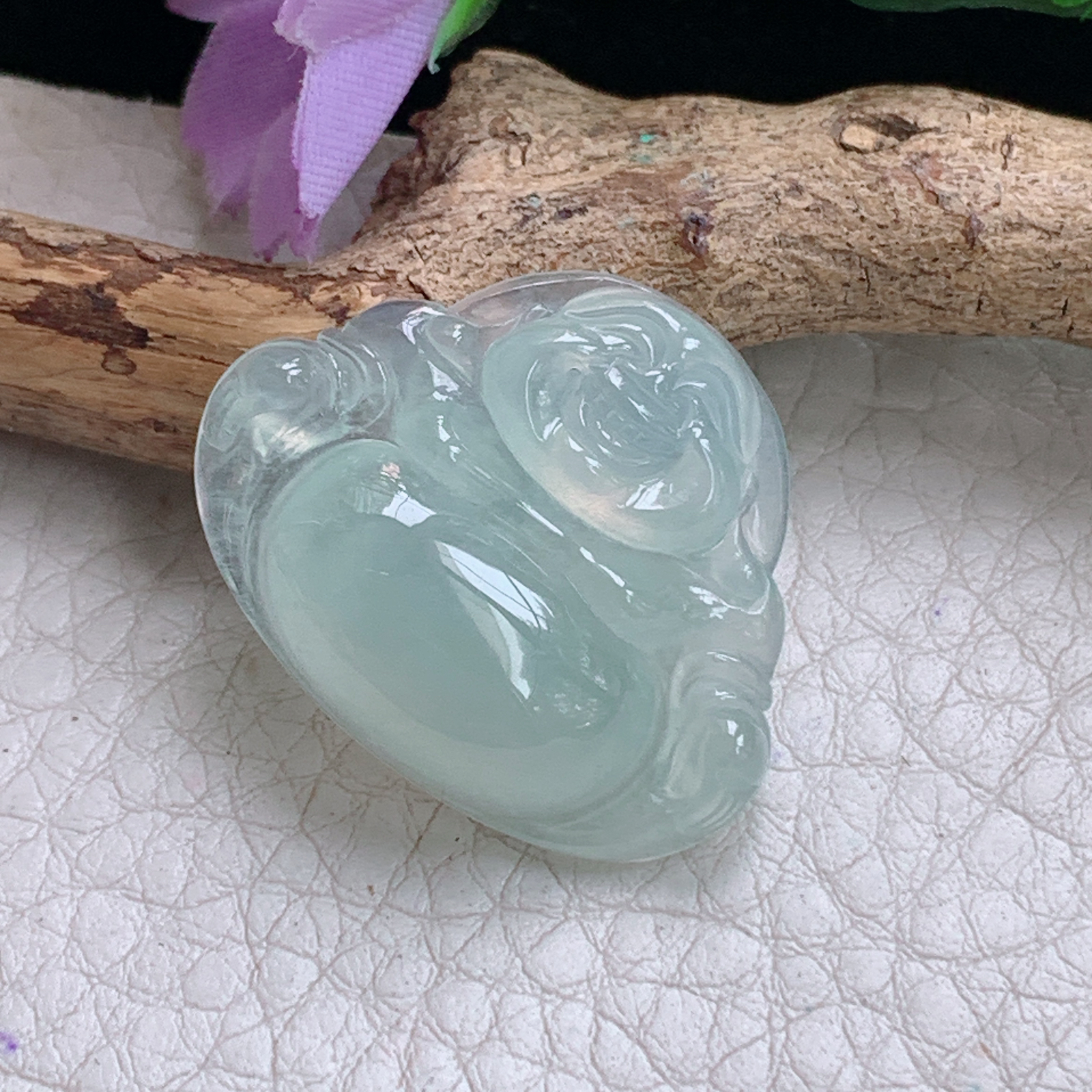 xo实拍23.8*29*6.6缅甸翡翠a货冰晴起光佛公 弥勒佛玉挂件 玉坠