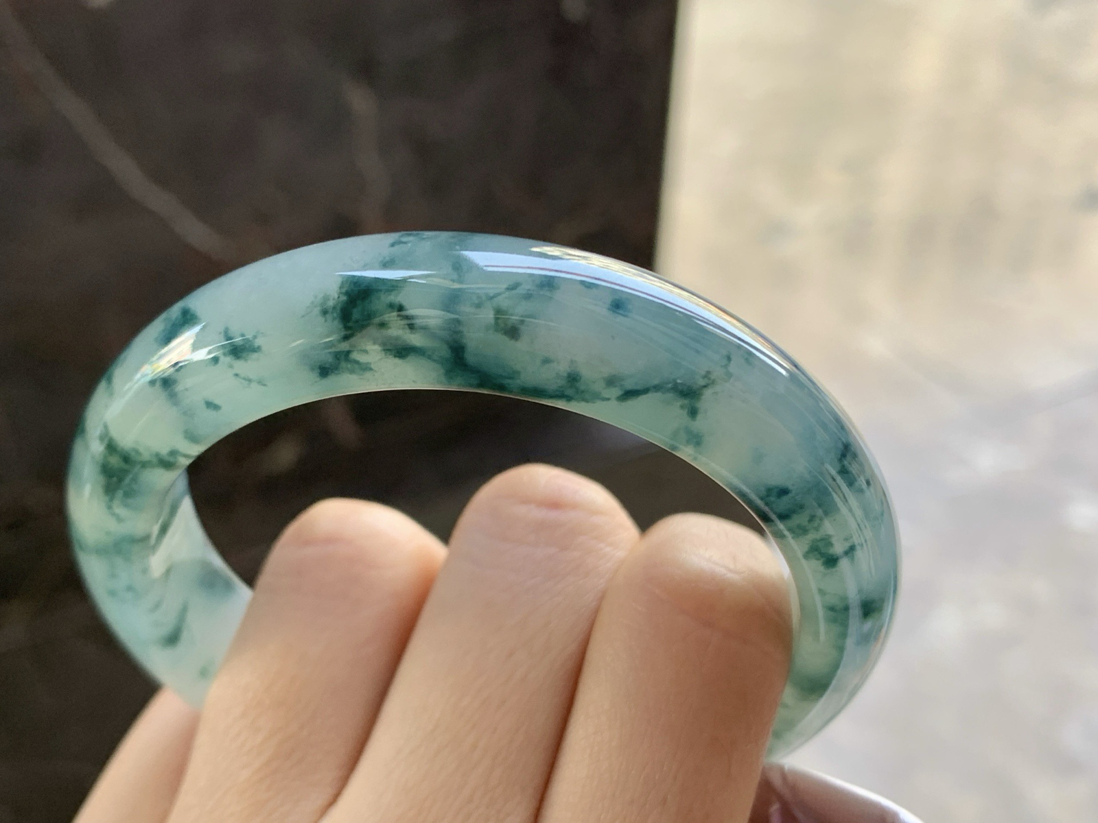 57.5-13.2-8.8

蓝花手镯^_^飘花灵韵