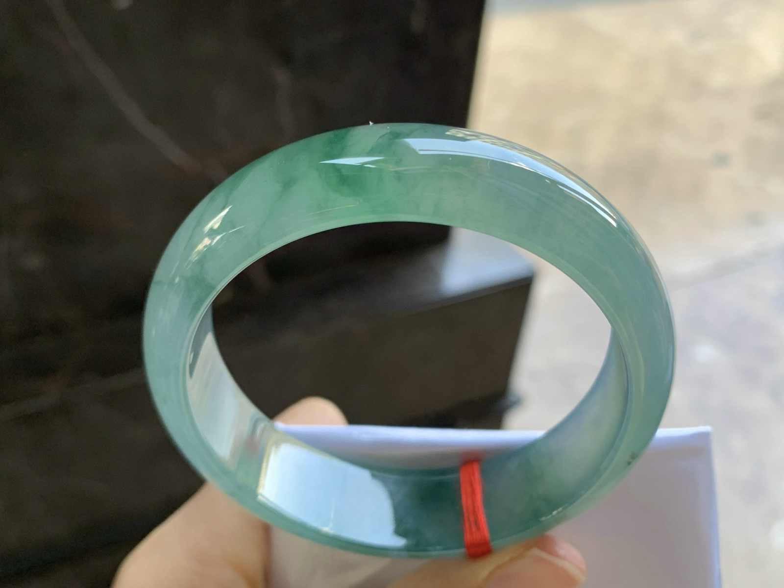 58.5-17-7.6

冰飘花宽版手镯^_^透亮 荧光十足