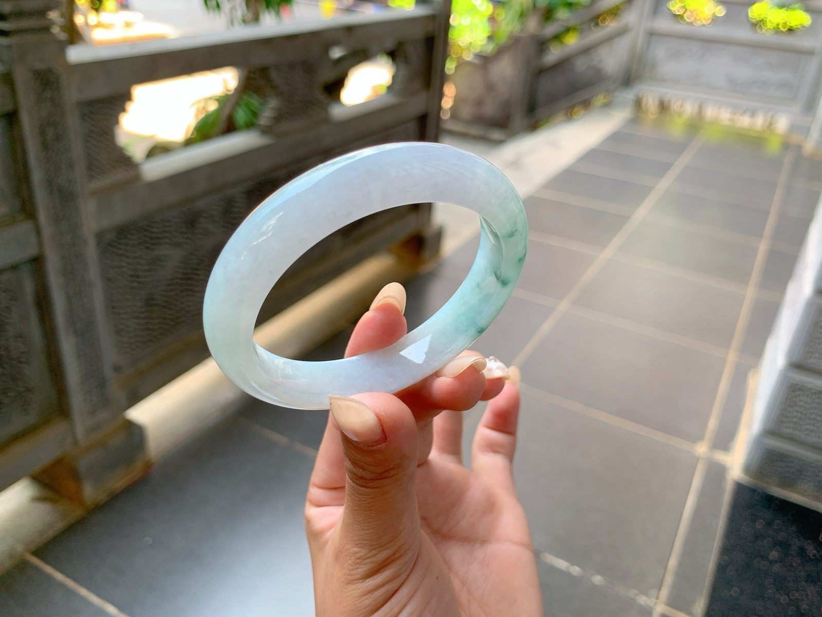 ｜56圈口
冰飘蓝花，花色灵动飘逸，清新脱俗，端庄优雅，