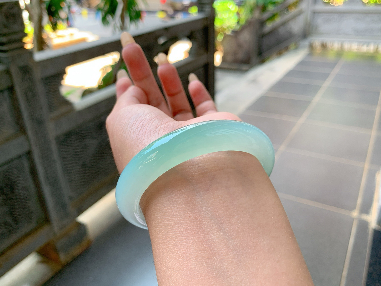 ｜56圈口
冰甜晴，甜润胶透细腻无瑕，上手一整个就是冰胶美人的即视感，