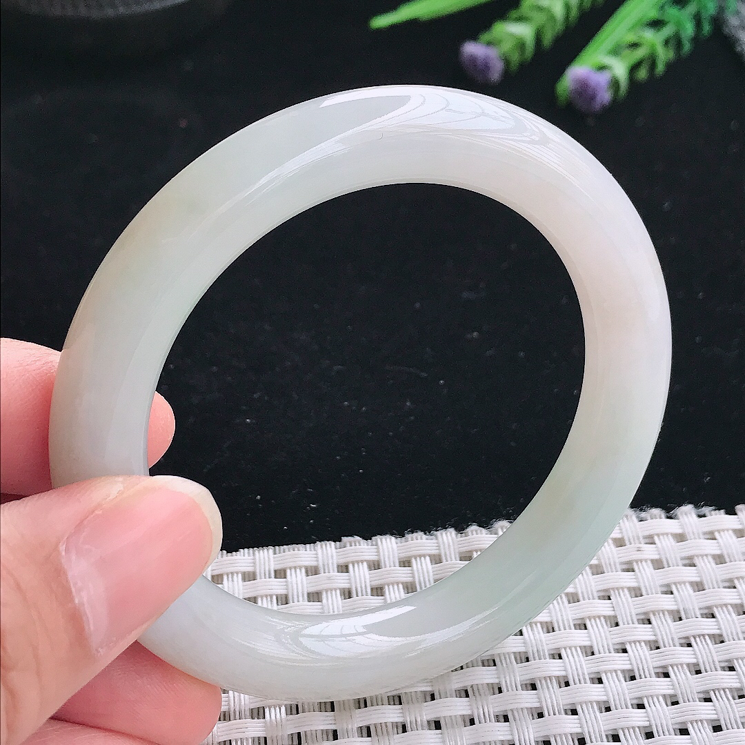 实拍A货翡翠54/10老坑秀气冰润圆条手镯玉镯手环