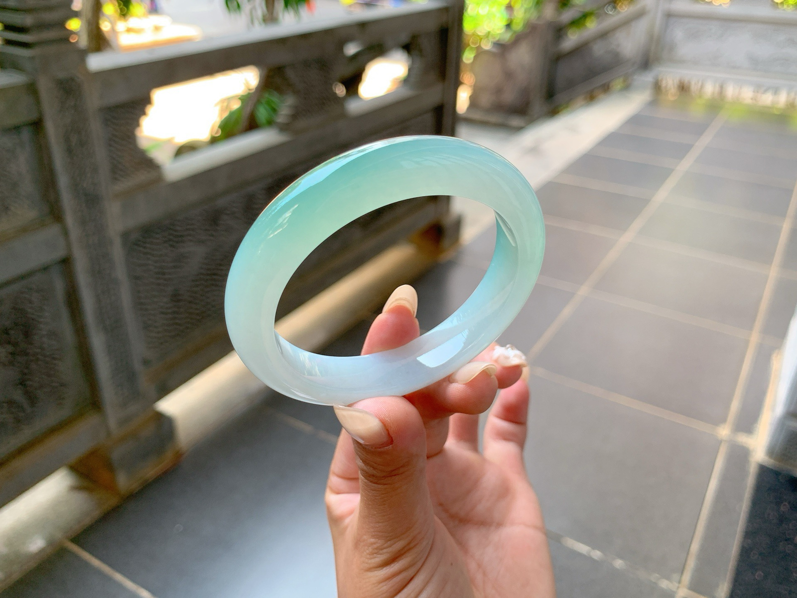 ｜56圈口
冰甜晴，甜润胶透细腻无瑕，上手一整个就是冰胶美人的即视感，