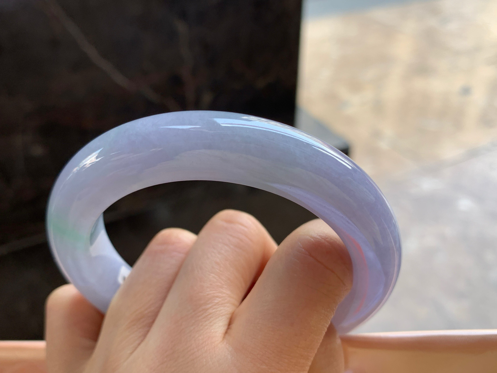 60-12.2-11

春带彩手镯^_^大圈 玉质温润