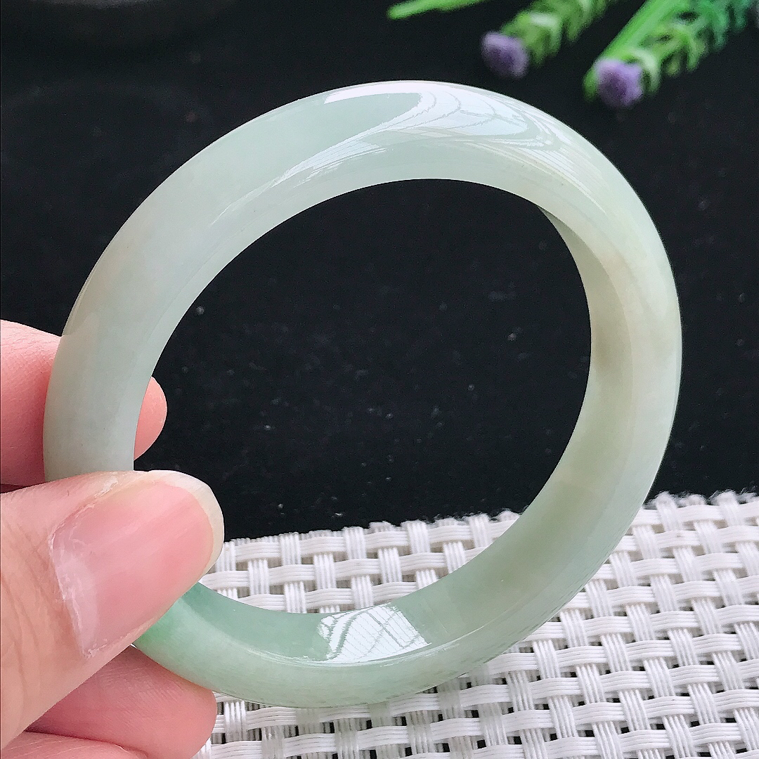 实拍A货翡翠55/11.2/8.2老坑冰润飘阳绿手镯玉镯手环