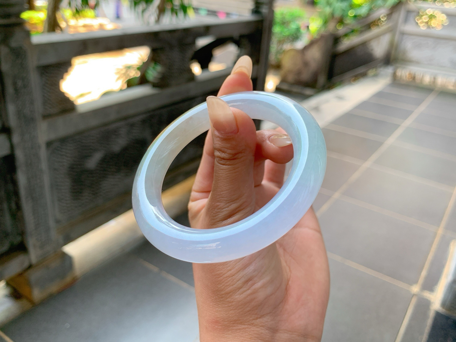 🪻｜54圈口
条粗：11，冰春底飘黄翡福镯，渐变色系，种好冰透，